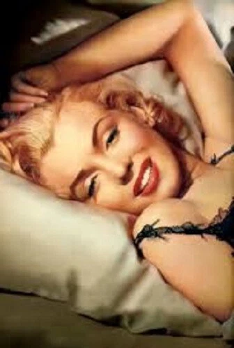 Mini Poster Marilyn Monroe Pillow - Image 1 of 1