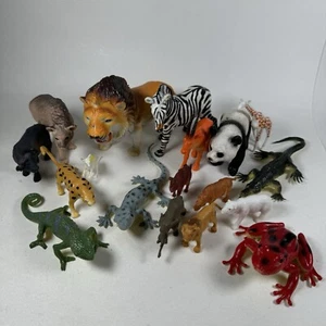Lot Of 18 Toy Animal Figures Pretend Play Schleich Panda Safari Zebra Lion Frog - Picture 1 of 12