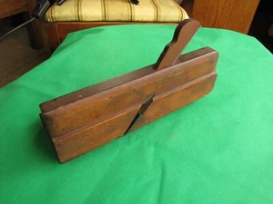 Antique Wooden Profile Plane With Factory Mark M.COPELAND - Picture 1 of 6