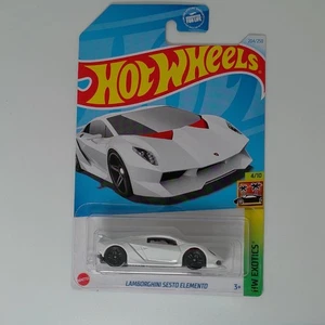 Hot Wheels Lamborghini Sesto Elemento White HW EXOTICS 4/10 (#204/250) - Picture 1 of 2
