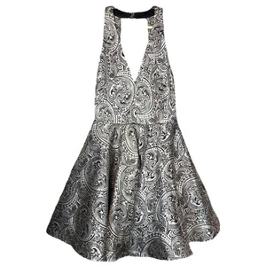 Bebe Metallic Paisley Print Fit Flare Halter Cocktail Dress Silver Black Size 0 - Picture 1 of 9