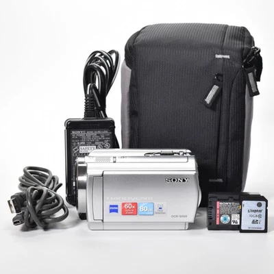 Sony DCR-SR68 80GB Handycam Camcorder 80GB HDD 60x Optical Zoom 32GB SD MINT - Image 1 of 4