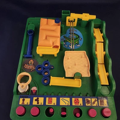 Vintage 1979 SNAFU/Run Yourself Ragged Board Game Made by Tomy No. 7070, EX - Image 1 of 4