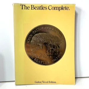 The Beatles Complete Sheet Music Book Guitar & Vocal Edition Play over 200 Songs - Imagen 1 de 7
