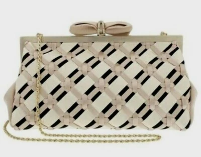 Bolso de Mano BADGLEY MISCHKA Cinta de Agarre Noche Joya Bolso sin asas Nuevo con Caja de Regalo $350 Foto 1 de 3
