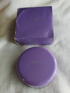 Vintage Odyssey ultra parfümierter Beauty Staubpuder versiegelter Kanister & Puff Avon - Bild 1 von 8
