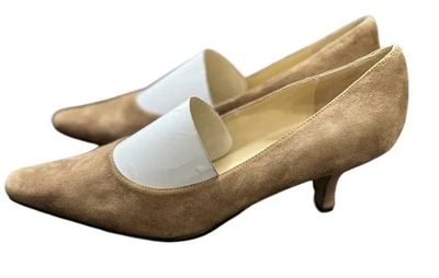 Zapato de vestir Karen Scott para mujer Regina marrón gamuza tacón talla 8 usado en excelente estado Foto 1 de 4