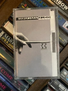 Scorpions *Crazy World *cassette tape *NM/NM *1990 *Mercury *846908-4 *HARD ROCK - Picture 1 of 8