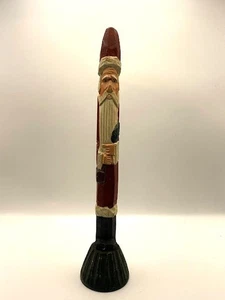 Weihnachtsmann Dekoration groß und dünn hält ein Blatt 11 1/2" hoch - Bild 1 von 3