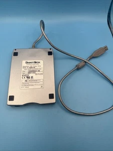 SmartDisk FDUSB-TM2 USB External 3.5" Floppy Disk Drive Gray Tested Works - Afbeelding 1 van 8