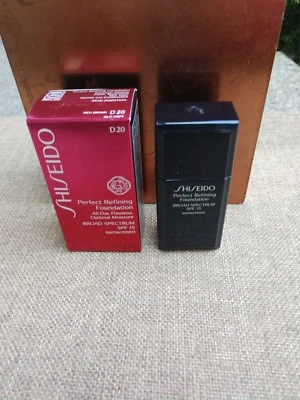 Shiseido Perfect Refining Foundation LSF 15 ~ D20 Rich Brown (med deep) 1 Oz. Neu in OVP - Bild 1 von 4