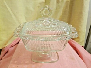 Vintage 1960's Indiana Glass Ribbed Footed Lace Edge Clear Lidded Candy Dish - Picture 1 of 7
