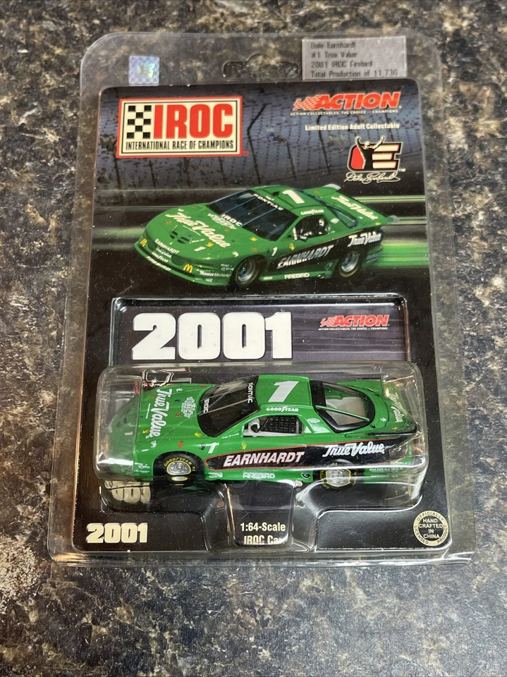 1 64 ACTION 2003 2001 #1 IROC PONTIAC FIREBIRD DALE EARNHARDT SR GREEN
