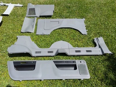 Paneles de moldura interiores para furgoneta Ford Econoline Foto 1 de 4