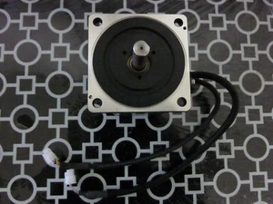 Motor sin escobillas Oriental BXM6200-A - Imagen 1 de 4