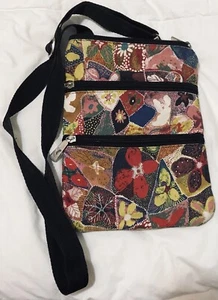 Yijan Triple Black Zip Crossbody Floral Print Pre-Loved Designed In Australia - Bild 1 von 14