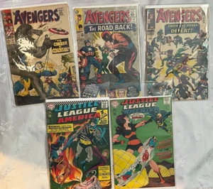 Avengers # 22 24 37 Justice League # 51 60 Vintage Comics Silver Age - Imagen 1 de 6