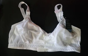 Bali Double Support Wireless Full Coverage Bra 44D White Style #3820 - Picture 1 of 4