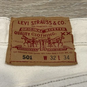 Vintage Levi's Jeans 501 White Beige Men's 32x34 Button Fly Made In USA Denim - Picture 1 of 16