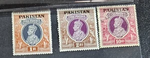 Pakistan Stamps vintage to modern - Picture 1 of 8