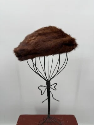 Vintage Brown Mink Fur Women’s Beret Hat Tam Monogrammed “F” - Image 1 of 4