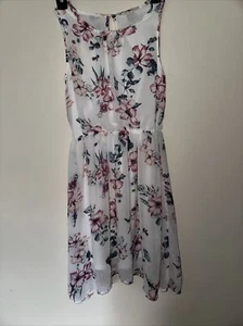 Girl's H&M Floral Sleeveless Dress Size 11-12 - Picture 1 of 11