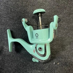 Teal Berkley Fusion Spinning Reel Fishing 2 Bearing 5.2:1 Ratio - Picture 1 of 8