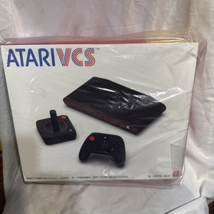 Atari VCS 800 All-In Bundle 2021 FHD 8 GB 32 GB WiFi Bluetooth Ethernet HDMI USB - Foto 1 di 2