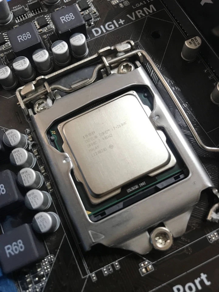 Processeur Intel Core i7-2600K 3.4 GHz Socket LGA1155 - Photo 1/4
