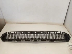 Grille Lower Bumper Mounted Center Mesh Fits 16-18 PILOT 5857844 - Foto 1 di 12
