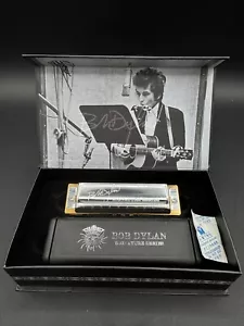 ARMONICA BOB DYLAN SIGNATURE SERIES HOHNER RARA DIFFICILE DA TROVARE - Foto 1 di 5