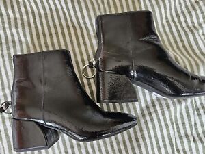 Ladies Black Patent Ankle Boots Dorothy Perkins Size 4 Silver Ring Zip Detail