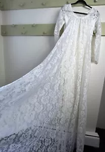 Vintage Wedding dress 1970's Boho Lace Train Small Medium - Picture 1 of 21