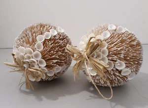 Large 4" Seashell Ornament Ball Bulb Orb Beautiful Beach Decor Ocean Christmas - Picture 1 of 7