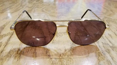 Óculos de sol TERRI BROGAN aviador bifocal 8902 40 56-14 140  - Imagem 1 de 4