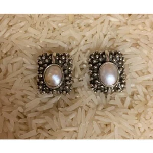 Michael Dawkins Brutalist Style Sterling Silver and Pearl Clip Earrings - Picture 1 of 4