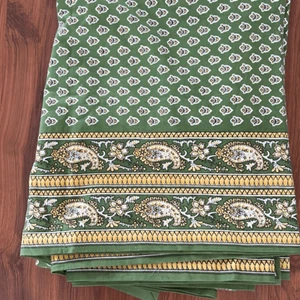 Williams Sonoma green yellow French Paisley bee rectangular tablecloth 70x90 - Picture 1 of 4