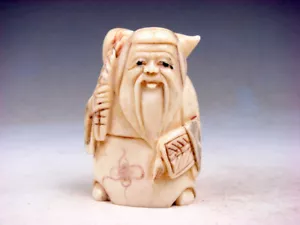 Japanischer detaillierter handgeschnitzter Netsuke alter Mann hält Kürbis & Ventilator #08272204 - Bild 1 von 6
