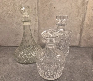 Three vintage cut glass decanters - Picture 1 of 4