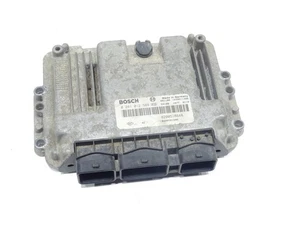 Suzuki Grand Vitara Engine Control Unit ECU BOSCH 0281012569 8200518648 - Picture 1 of 7