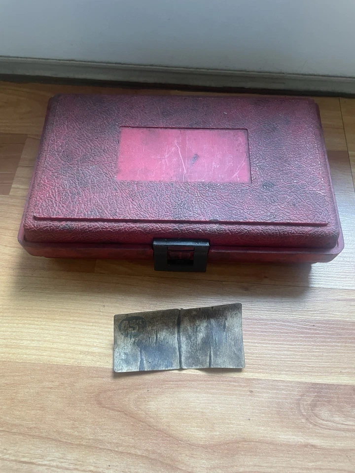 AST TOOLS EXTRACTORES DE PERNOS  Foto 1 de 4