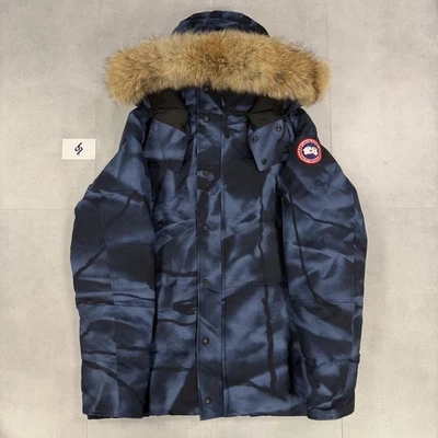 Canada Goose Wyndham Parka Blue Abstract - Size XL - USED 9/10 Condition - Rare - Image 1 of 4