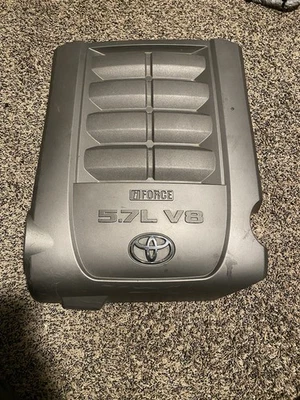 2007-2022 Silver Toyota Tundra Sequoia iFORCE  5.7L V8 Engine Cover 11209-0S010 - Image 1 of 4