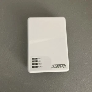 Adtran 411 Micro GPON Indoor ONT Router / 1287787F1 Optischer Netzwerkabschluss - Bild 1 von 7