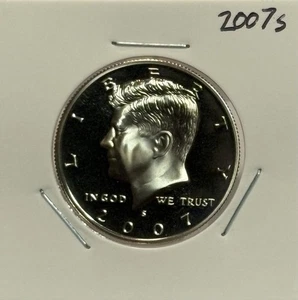 Medio dólar Kennedy 2007 S prueba CLAD, gema, ¡muy baja acuñación! 🔥 - Imagen 1 de 2