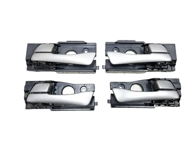 Manija de puerta interior Hyundai Accent 2012-2017 4 piezas OEM Foto 1 de 4