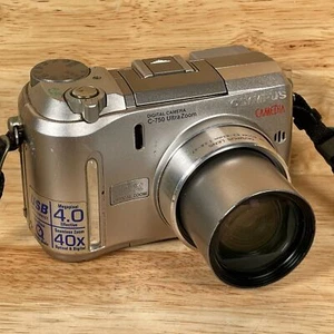 OLYMPUS Camedia C-750 Ultra Zoom Silver 4.0MP 10X Optical Zoom Digital Camera - Picture 1 of 7