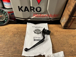 36700144A LENKER KUPPLUNGS HEBEL SLIM® S FATBOY® S AB 2016 ORIGINAL HARLEY® - Bild 1 von 6
