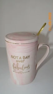 Jumway "Not a Day Over Fabulous" Latte Becher mit Deckel & Löffel Rosa Marmor EUC - Bild 1 von 5