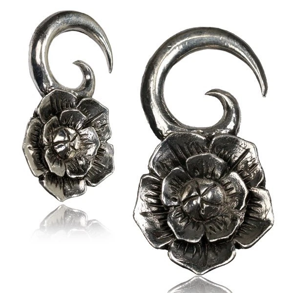 PAR 4g (5mm) Flor de loto Plata Latón Oreja Pesas Tapones Túneles Calibre Foto 1 de 1